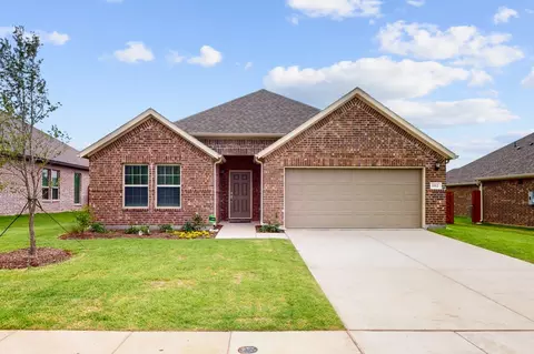1112 Deer Ridge Dr, Crowley, TX 76036