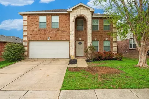 1833 Trego Dr, Justin, TX 76247