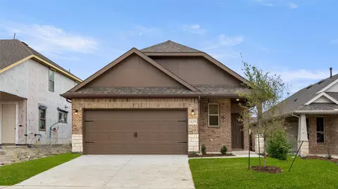 2128 Sunnymede Dr, Forney, TX 75126