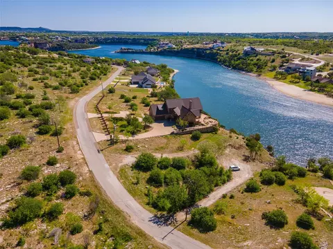 7049 Hells Gate Loop, Possum Kingdom Lake, TX 76475 photo 4