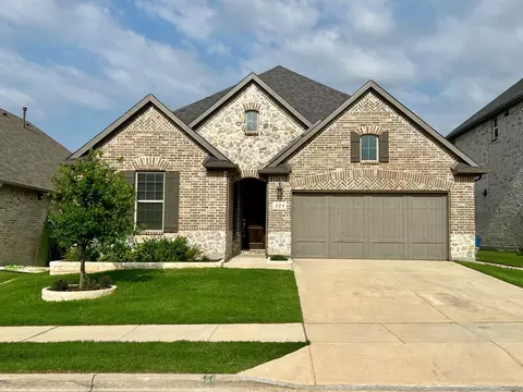 224 Glenwood Dr, Oak Point, TX 75068