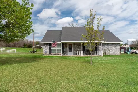 101 Cripple Crk, Powderly, TX 75473
