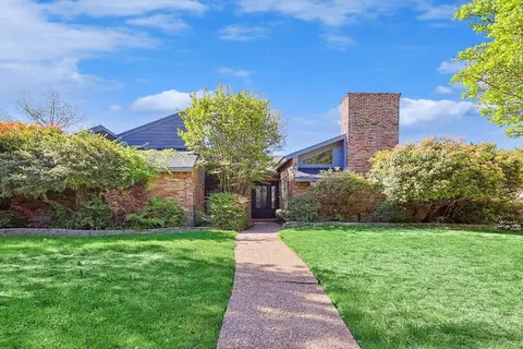 12137 Cross Creek Dr, Dallas, TX 75243