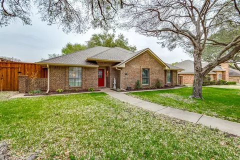 1111 Deer Ridge Dr, Duncanville, TX 75137