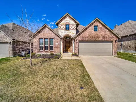 2102 Burke Dr, Princeton, TX 75407