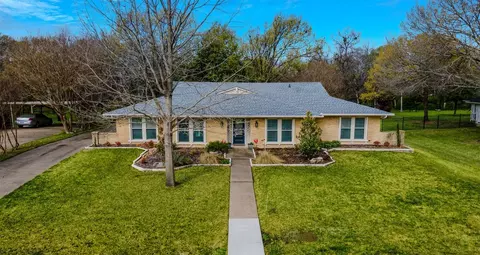 1309 Majors Dr, Mesquite, TX 75149