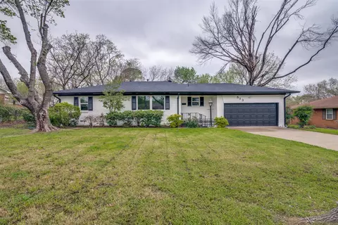 513 Degan Ave, Lewisville, TX 75057