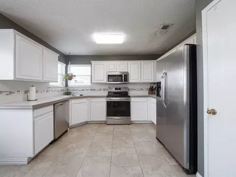 Kitchen - 412 Preston Dr, Cleburne, TX 76033 photo 2 of 2