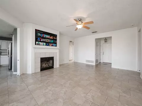 Living - 412 Preston Dr, Cleburne, TX 76033 photo 1 of 1