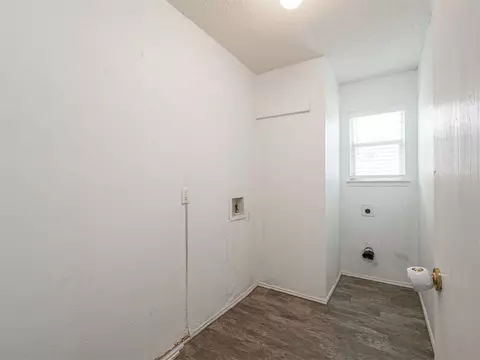 Other - 412 Preston Dr, Cleburne, TX 76033 photo 7 of 12