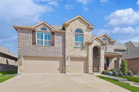 6808 San Antonio Dr, Fort Worth, TX 76131