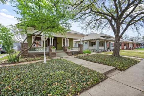 2235 Fairmount Ave, Fort Worth, TX 76110