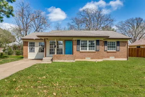 917 Lynda Ln, Arlington, TX 76013