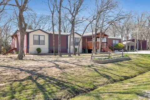 275 Oakley Cir, Weatherford, TX 76085