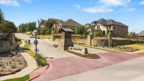 1608 Emerald Knoll Dr, Keller, TX 76248