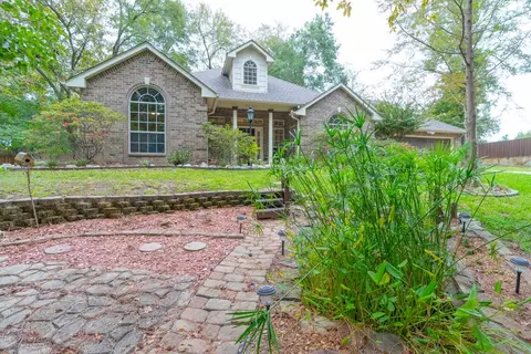 23621 Parkview Dr, Bullard, TX 75757