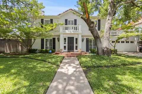 1300 Washington Ter, Fort Worth, TX 76107