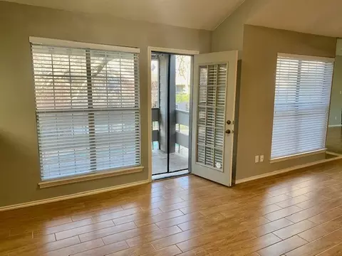 3461 Monticello Park Pl, Fort Worth, TX 76107