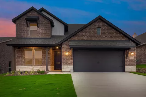 3519 Austin St, Gainesville, TX 76240
