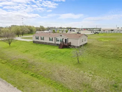 14670 Willow Bend Dr W, Justin, TX 76247