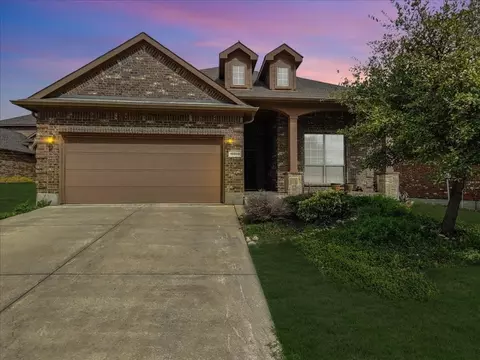 10213 Humboldt Bay Trl, Fort Worth, TX 76177