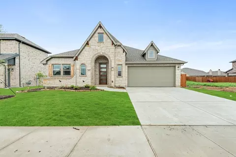2613 Emerald Trace Dr, Lantana, TX 76226