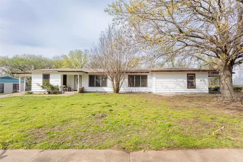 116 Vandenburg Dr, Denison, TX 75020