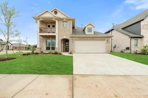 2601 Emerald Trace Dr, Lantana, TX 76226