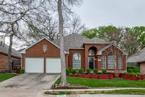 3321 Laurel Ln, Plano, TX 75074