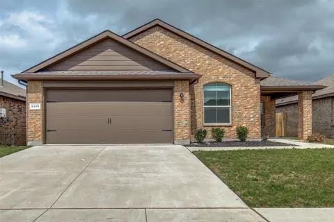 6348 Robertson Rd, Fort Worth, TX 76179