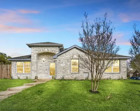 316 Birchwood Dr, Cedar Hill, TX 75104