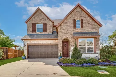 680 Whicker Ln, Irving, TX 75039