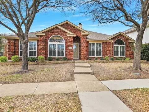 4113 Holly Dr, Mckinney, TX 75070