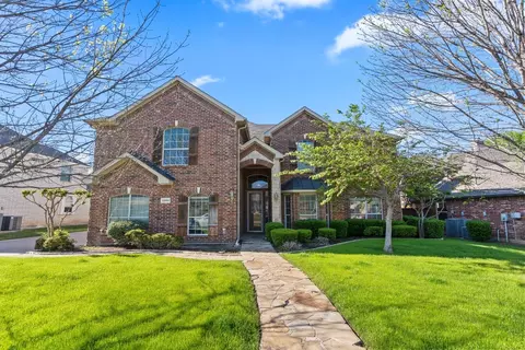 2605 Greenbriar Dr, Mansfield, TX 76063