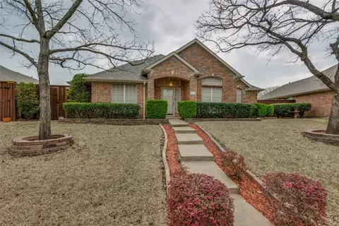 2608 Ridgeview Dr, Sachse, TX 75048