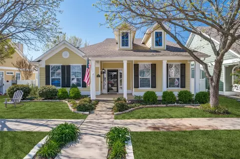 10010 Pinecrest Dr, Providence Village, TX 76227