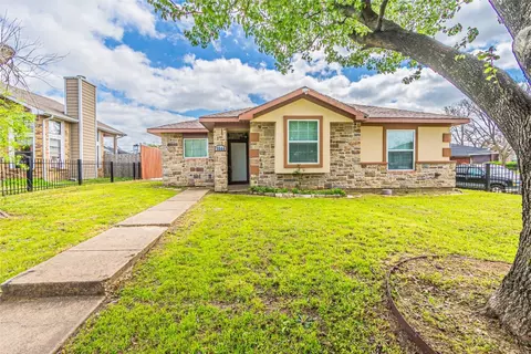 1644 Hunterwood Dr, Dallas, TX 75253