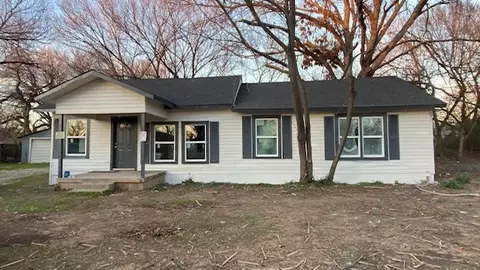 2308 Bolden Rd, Irving, TX 75060