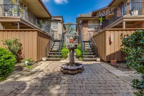 4207 Avondale Ave #105, Dallas, TX 75219
