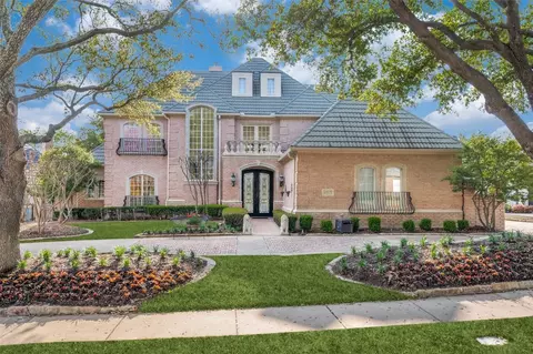 4913 Southern Hills Dr, Frisco, TX 75034