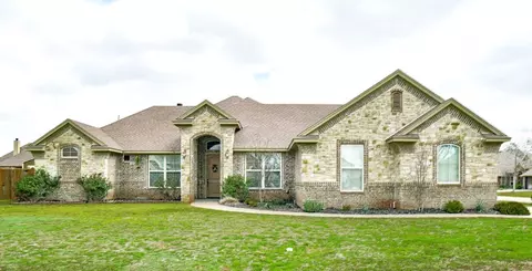 2901 Willow Ridge Cir, Granbury, TX 76049