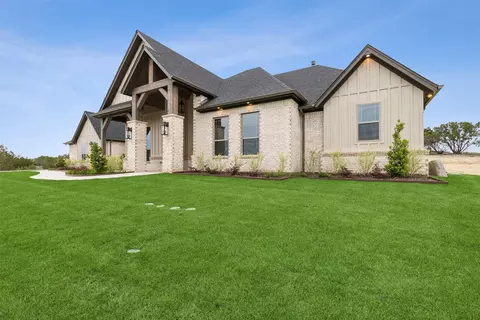 1080 Cedar Hill Dr, Nemo, TX 76070