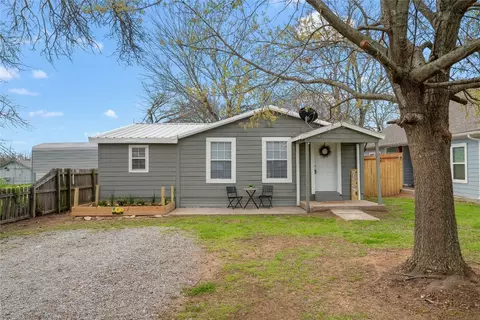 1034 Dubois St, Denison, TX 75020