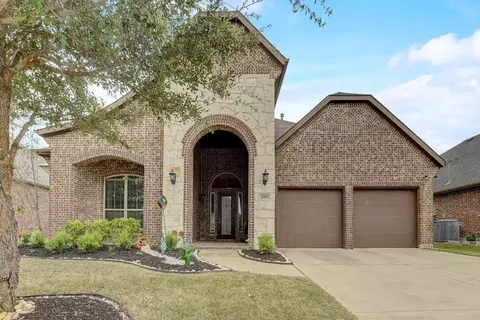 2951 Spring Lake Dr, Grand Prairie, TX 75054