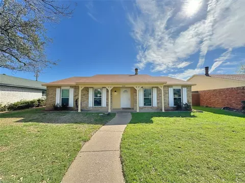 1918 Glenwick Ln, Garland, TX 75040