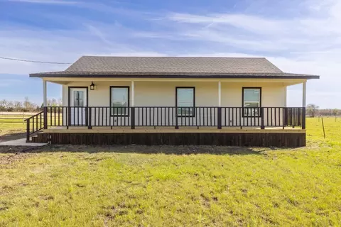 5455 County Road 4806, Ladonia, TX 75449