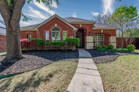 2595 Campfire Ln, Frisco, TX 75033