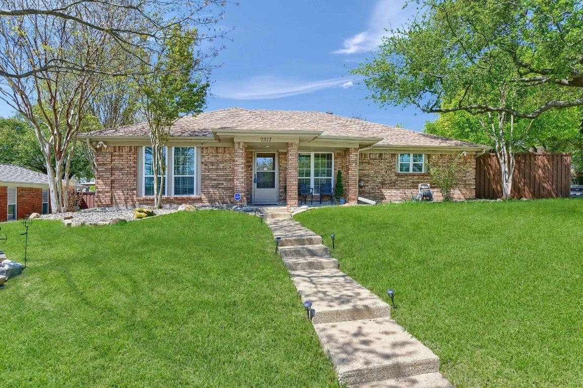 7317 Elizabeth Pl  