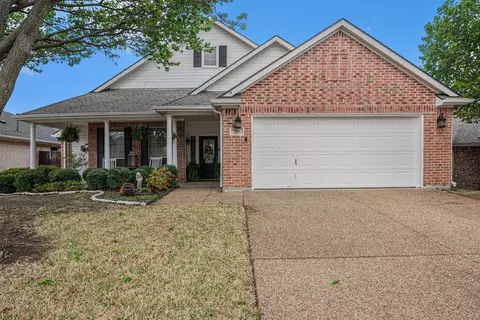 7105 Cattle Dr, Fort Worth, TX 76179