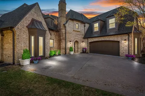 5049 Copperglen Cir, Colleyville, TX 76034